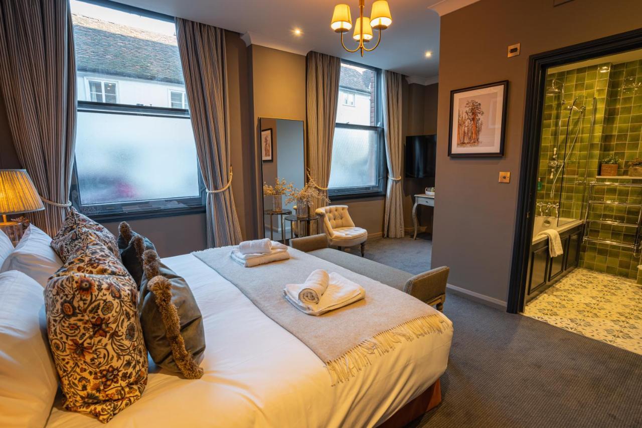 Salisbury Arms Hotel Хартфорд Экстерьер фото